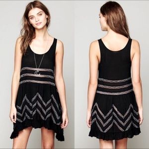 🌞Free People Voile and lace trapeze slip dress